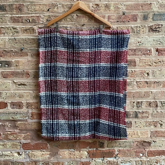 Navy and Red Blanket Infinity Scarf - Picture 8 of 8